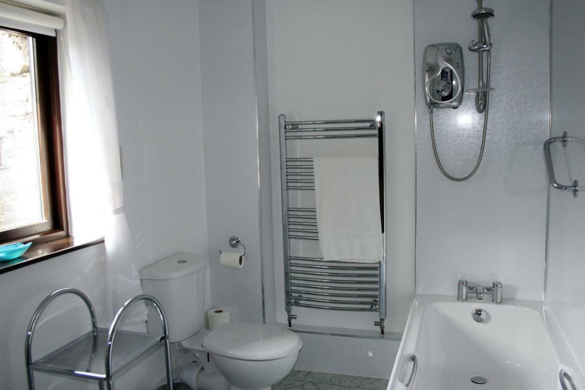 Scar Close Farmhouse Hotel Settle Esterno foto